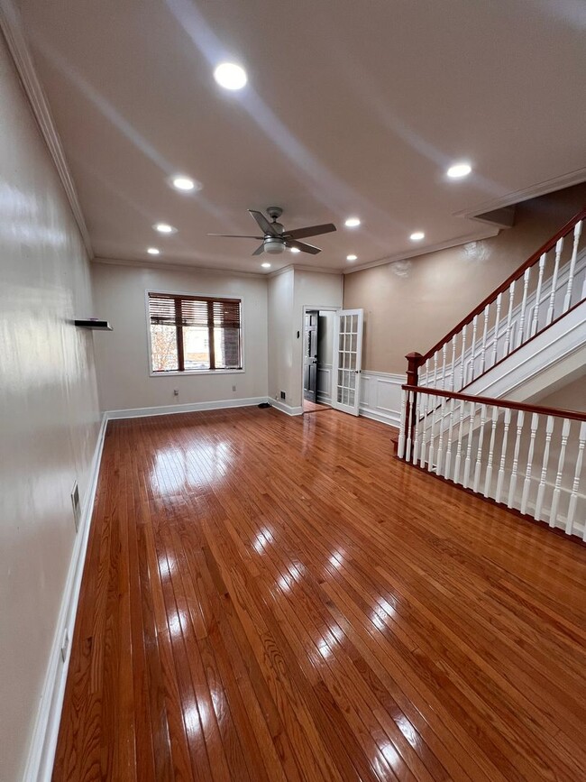 Building Photo - Welcome Home! Beautiful Whitman 3 Bedroom,...