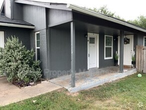 Building Photo - 7405 Tumbleweed Dr