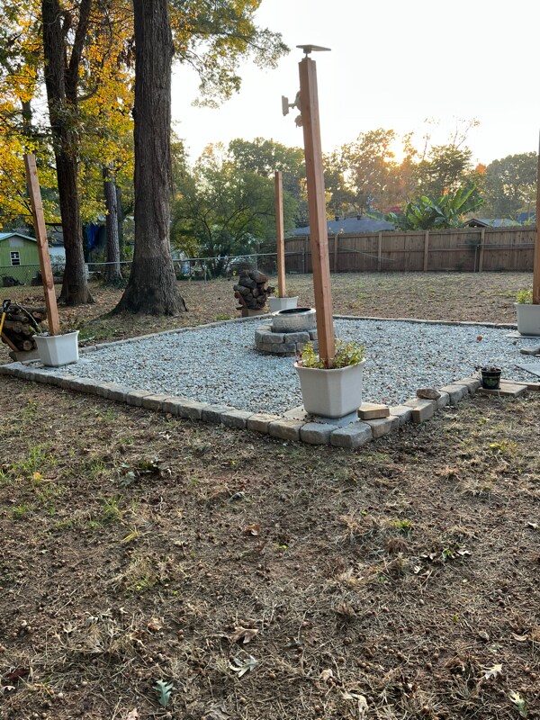 Foto del edificio - 6130 Winview Dr