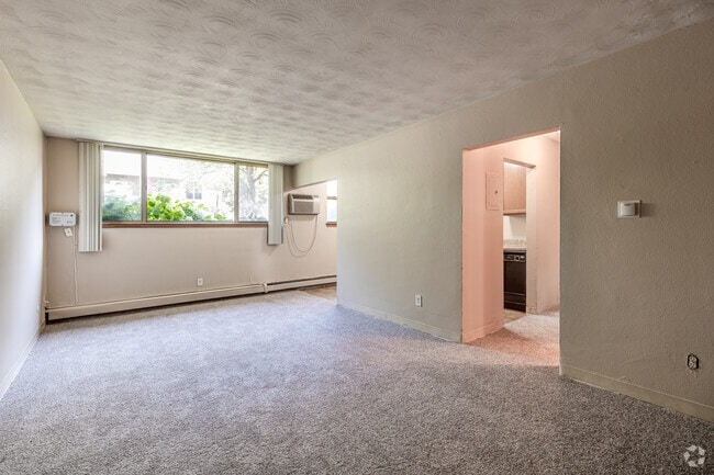 2BR, 1 BA - 725SF - Living Room - Norfolk Place Apartments