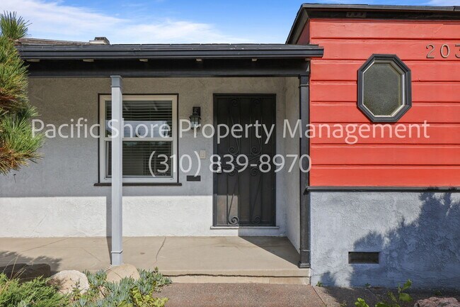 Foto del edificio - 2034 Purdue Ave