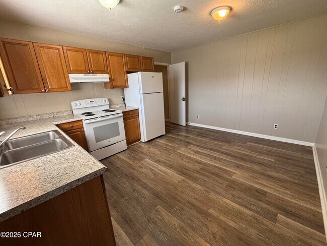 Foto del edificio - 4113 W 22nd St