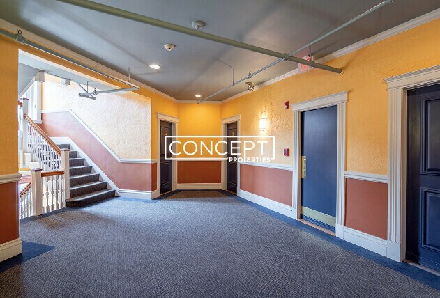 Building Photo - 16 Queensberry St