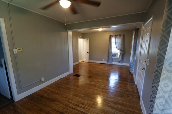 Foto del edificio - 2 Bedroom 1 Bath House