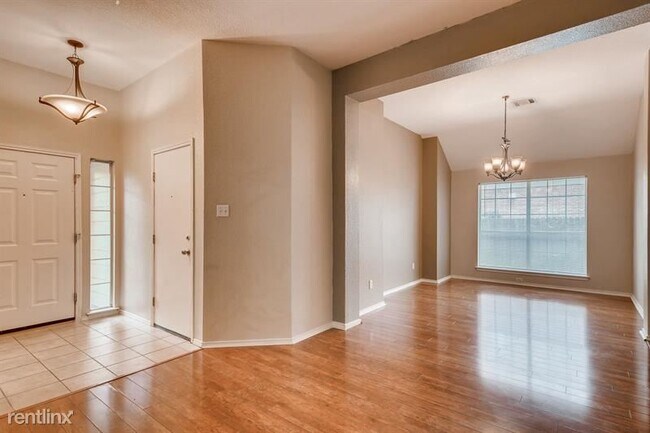 Foto del edificio - 3 br, 2 bath House - 506 Pleasant Valley D...