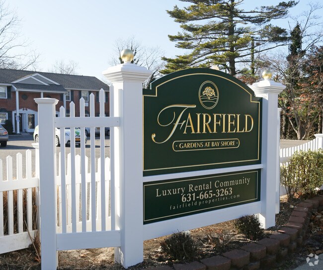 Fairfield Gardens At Bay Shore Apartments Bay Shore, NY