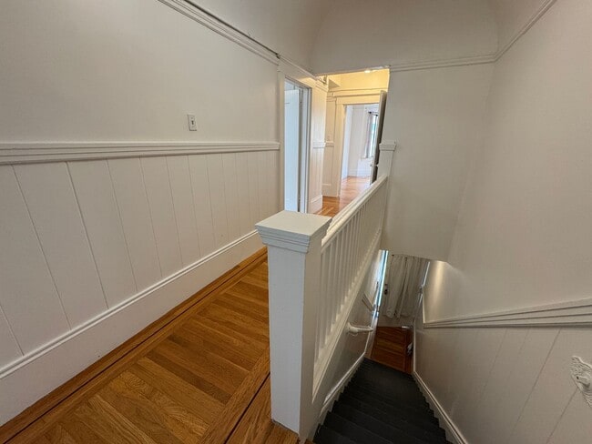 Building Photo - 123