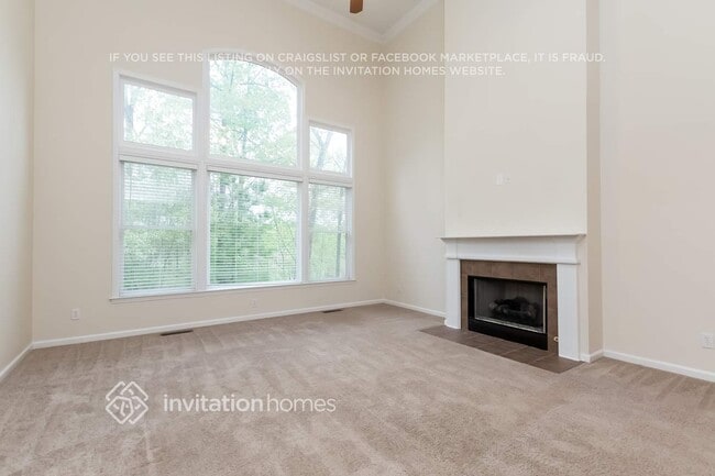 Foto del edificio - 2285 Summit Oaks Ct