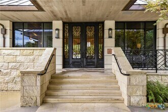 Building Photo - 2305 Barton Creek Blvd