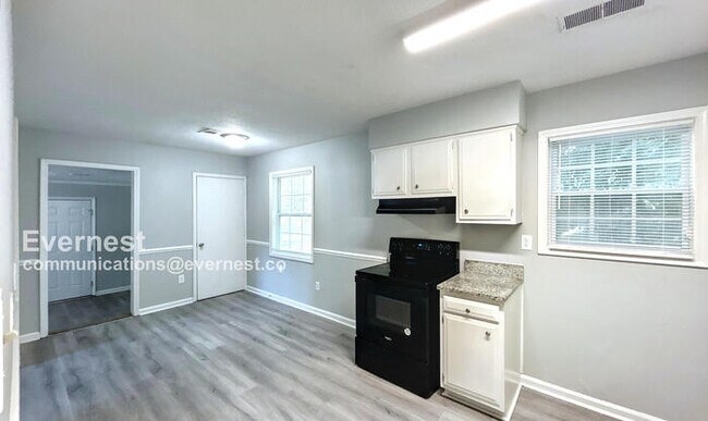 Building Photo - 3674 Ridgemont Ave