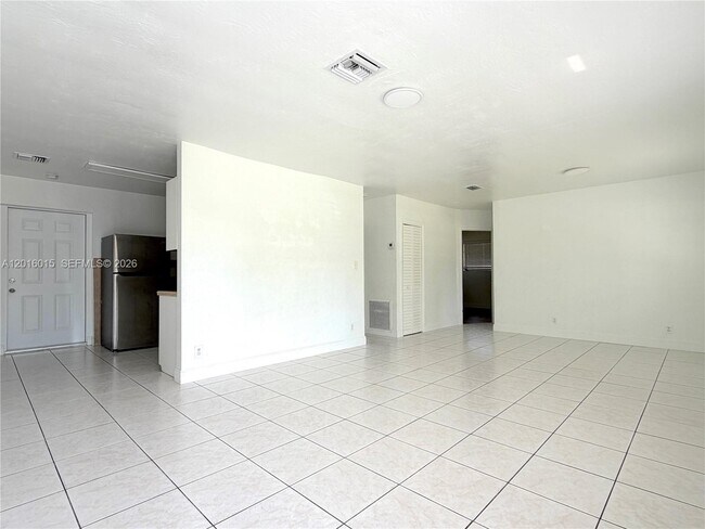 Foto del edificio - 1740 SW 47th Ave