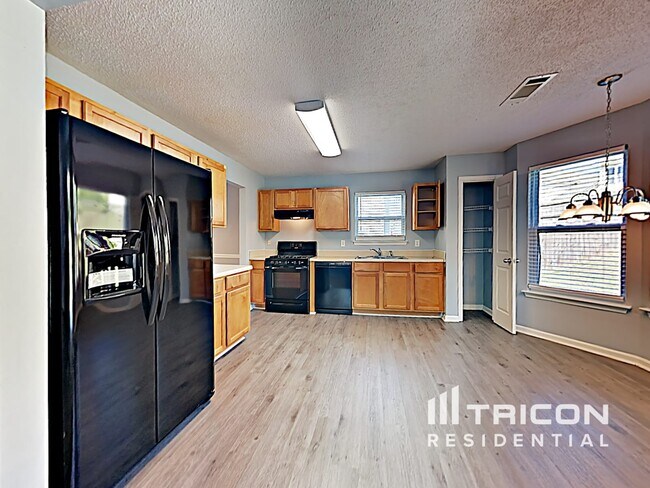 Foto del edificio - 4006 Shaded Oasis Ln