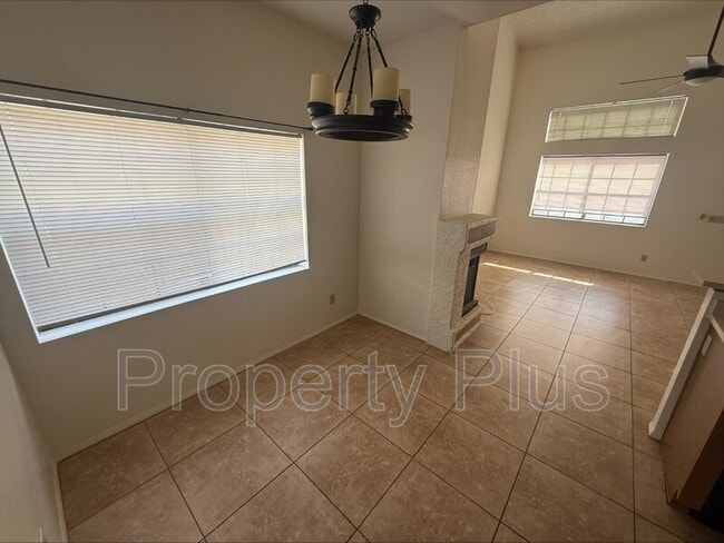 Photo - 3930 W Monterey St Townhome