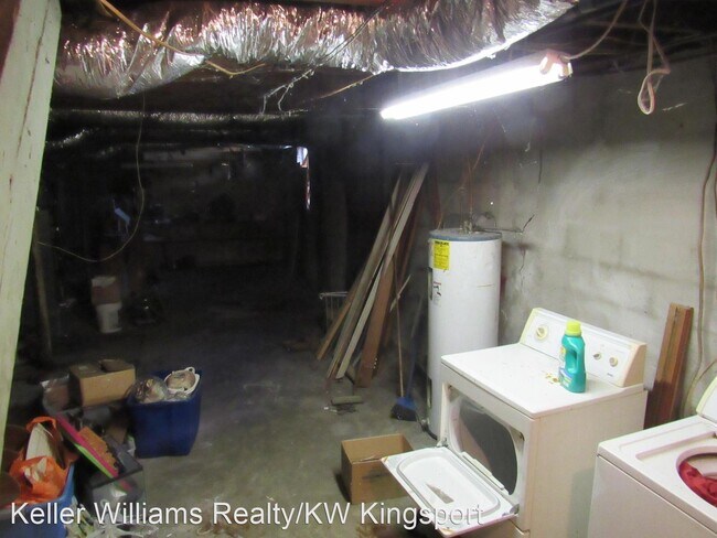 Foto del edificio - 3 br, 1 bath House - 1443 Bryant Ln
