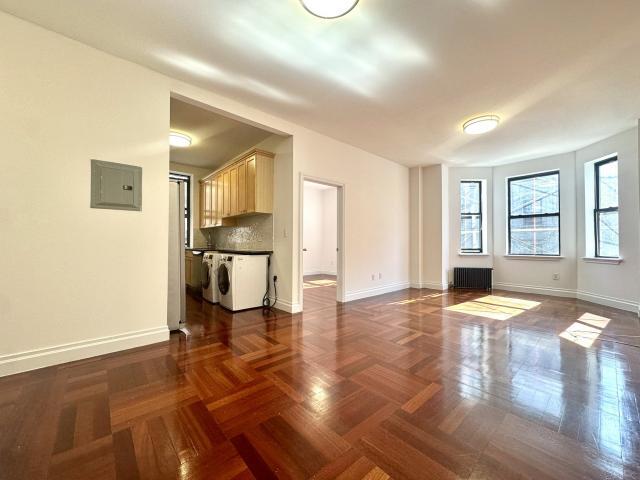 Foto del edificio - 3 bedroom in NEW YORK NY 10031