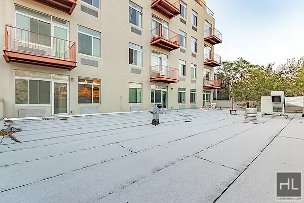Building Photo - NOLL STREET