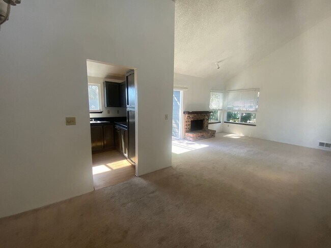 Foto del edificio - 820 Cady Rd