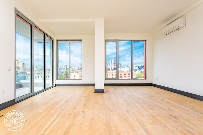 Building Photo - 502 Bushwick Ave