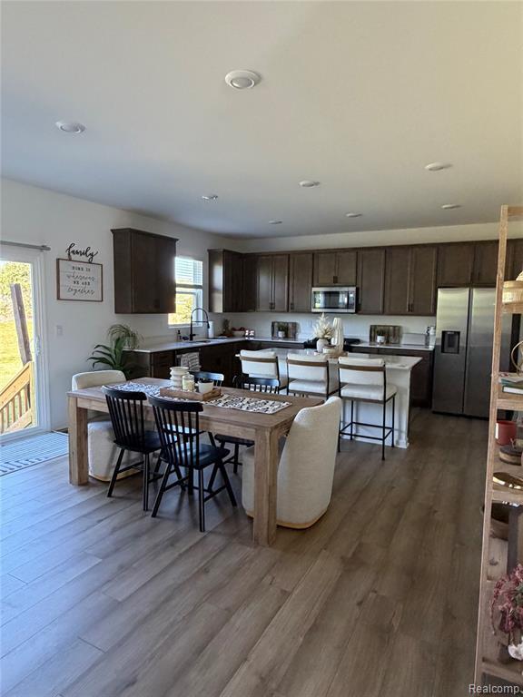 Foto del edificio - 4881 Marquette Dr
