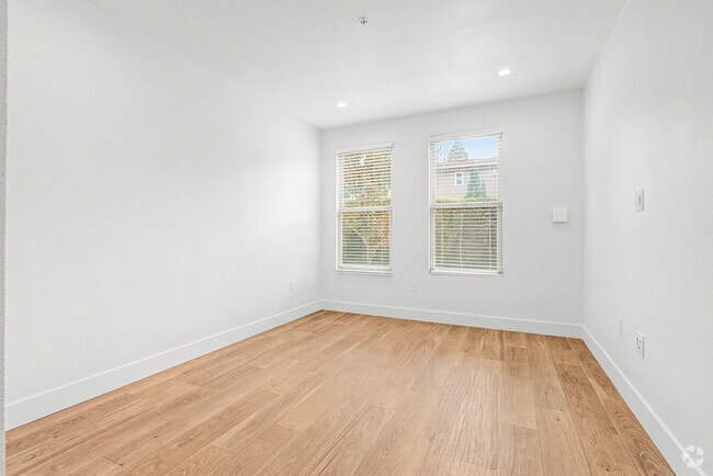 2BR, 2BA - 960SF - Primary Bedroom - Cirrus Redwood City