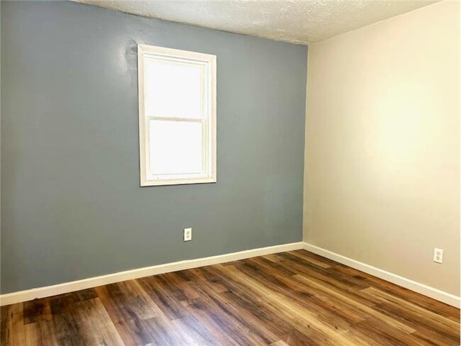 Foto del edificio - 375 N 12th St