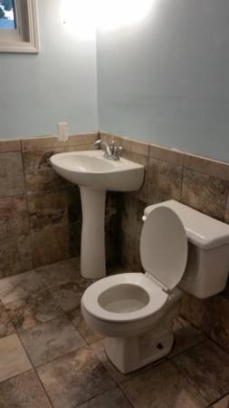 Bathroom - 3510 N 9th St