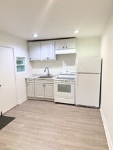 Building Photo - 2315 Carroll Pl