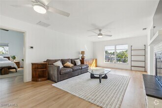 Building Photo - 1182 Betmar Blvd