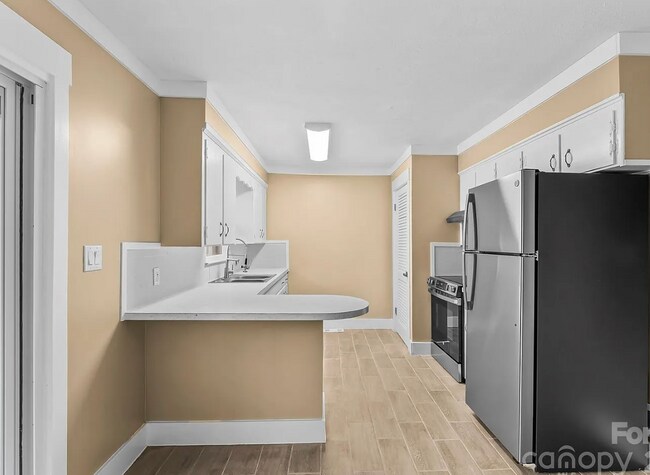 Foto del edificio - 2969 Orchid Ln