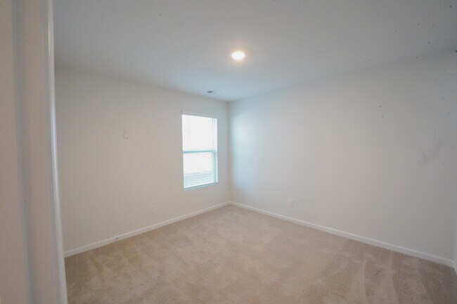 Building Photo - 448 Coconut Dr