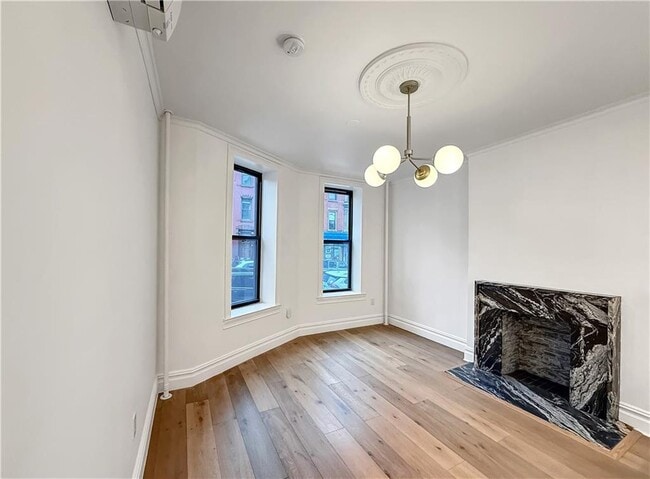 Building Photo - 249 11th St