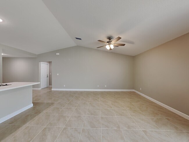 Foto del edificio - 982 SW McElroy Ave