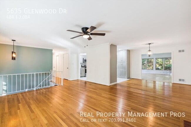 Building Photo - 5635 Glenwood Dr