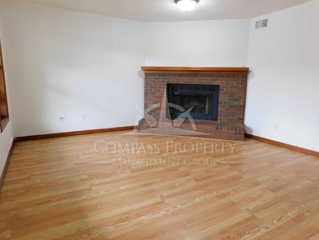 Building Photo - 7060 Sand Wedge Cir NW