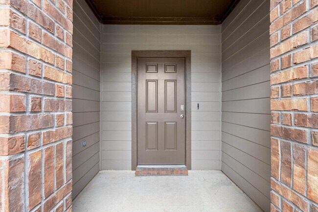 Building Photo - 3518 Sicily Island Ln
