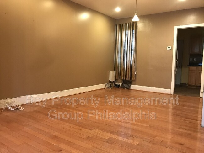 Foto del edificio - 2208 N Cleveland St