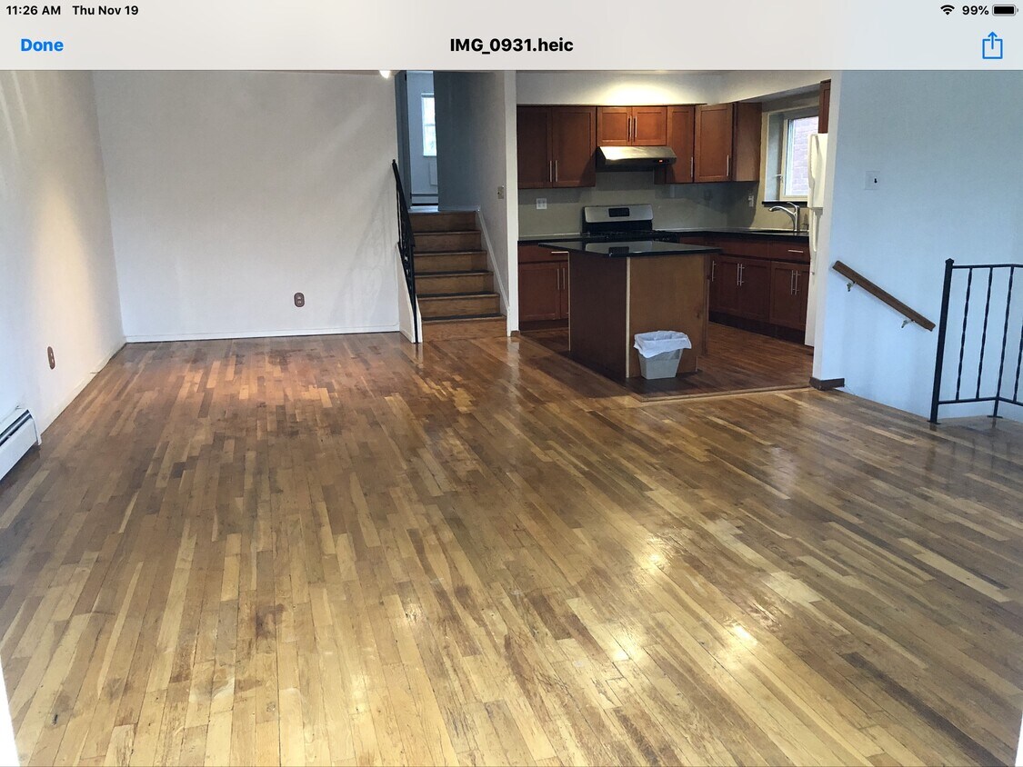 Open concept - 2361 Stuart St