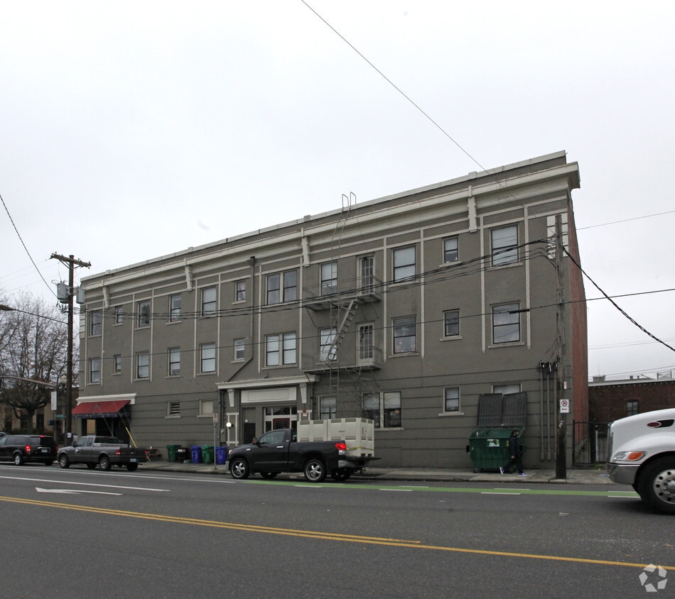 Building Photo - Mitchell Apartments