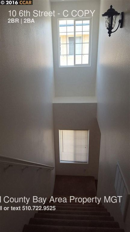 Foto del edificio - 10 6th St