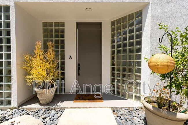Foto del edificio - 1338 Stanford St