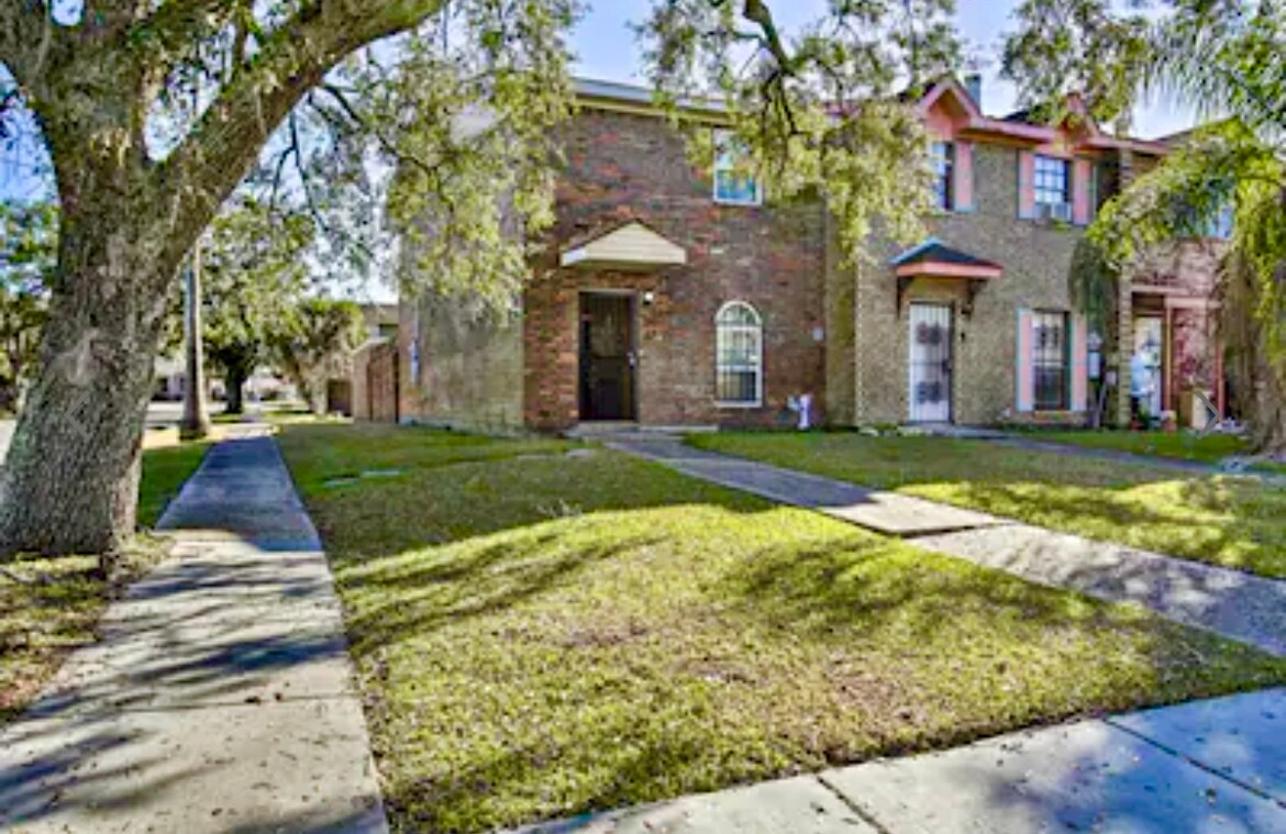 4349 Sybil St, New Orleans, LA 70122 Townhome Rentals in New Orleans
