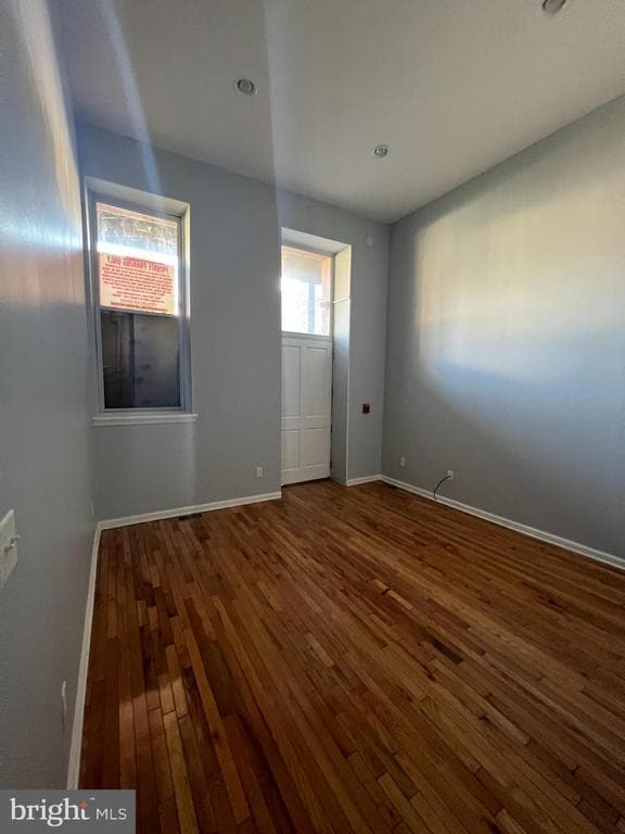 Foto principal - 416 N Howard St