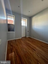Building Photo - 416 N Howard St