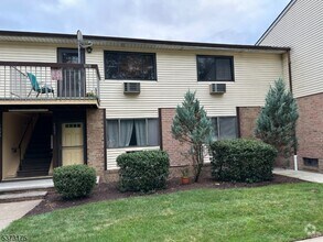 Building Photo - 1037 Cricket Ln
