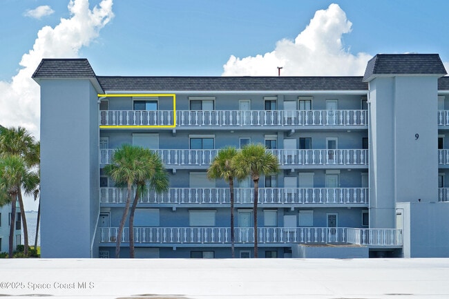 Foto del edificio - 3799 S Banana River Blvd