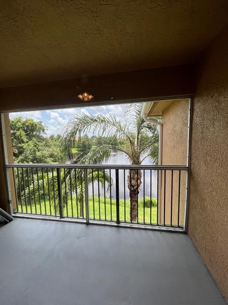 Foto del edificio - 3725 NW Mediterranean Ln