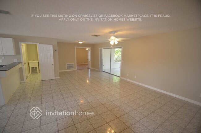 Foto del edificio - 417 Oakleaf Blvd