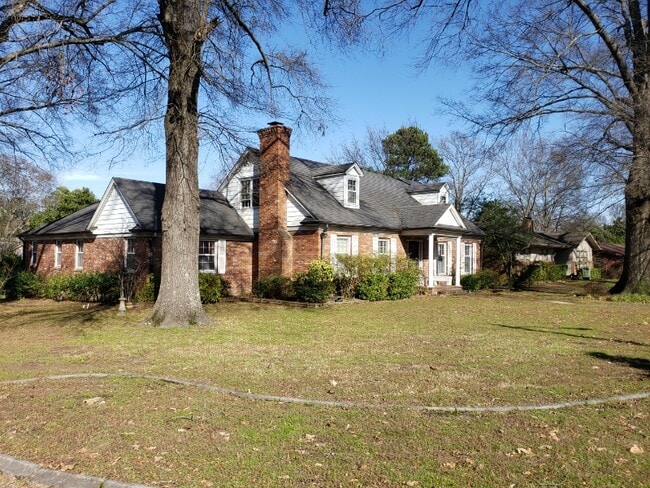 Photo - 5390 Walnut Grove Rd House