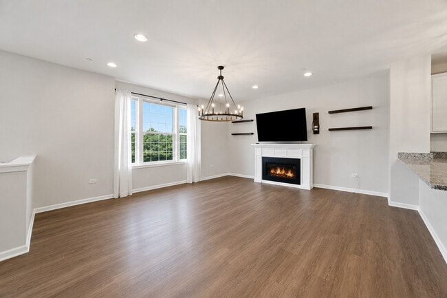 Building Photo - 2546 Huntleigh Ln