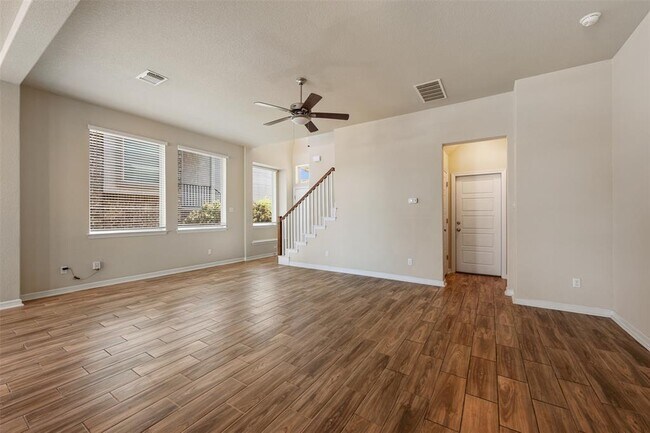 Foto del edificio - 2202 Dillon Pond Ln